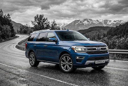Как выбрать идеальный аккумулятор для Ford Expedition: советы по ёмкости, размеру и полярности для надежного запуска в любых условиях