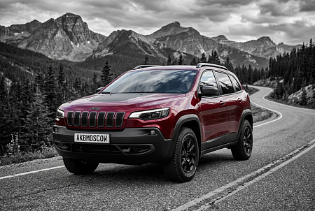 Как выбрать идеальный аккумулятор для Jeep Cherokee: советы от опытного механика для надежного запуска в любую погоду