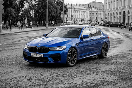 Как выбрать идеальный аккумулятор для BMW M5: подробное руководство по характеристикам и рекомендациям