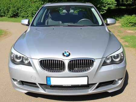Как выбрать идеальный аккумулятор для BMW 530i: советы и характеристики для долговечности и надежности
