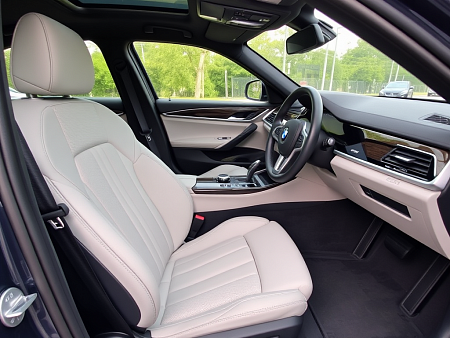Как выбрать идеальный аккумулятор для BMW 5er VII (G30/G31) Рестайлинг 2020-2022: советы и рекомендации по эксплуатации