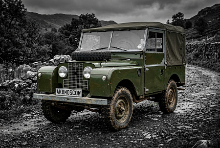Как выбрать идеальный аккумулятор для Land Rover Series I: Советы по подбору и устранению ошибок